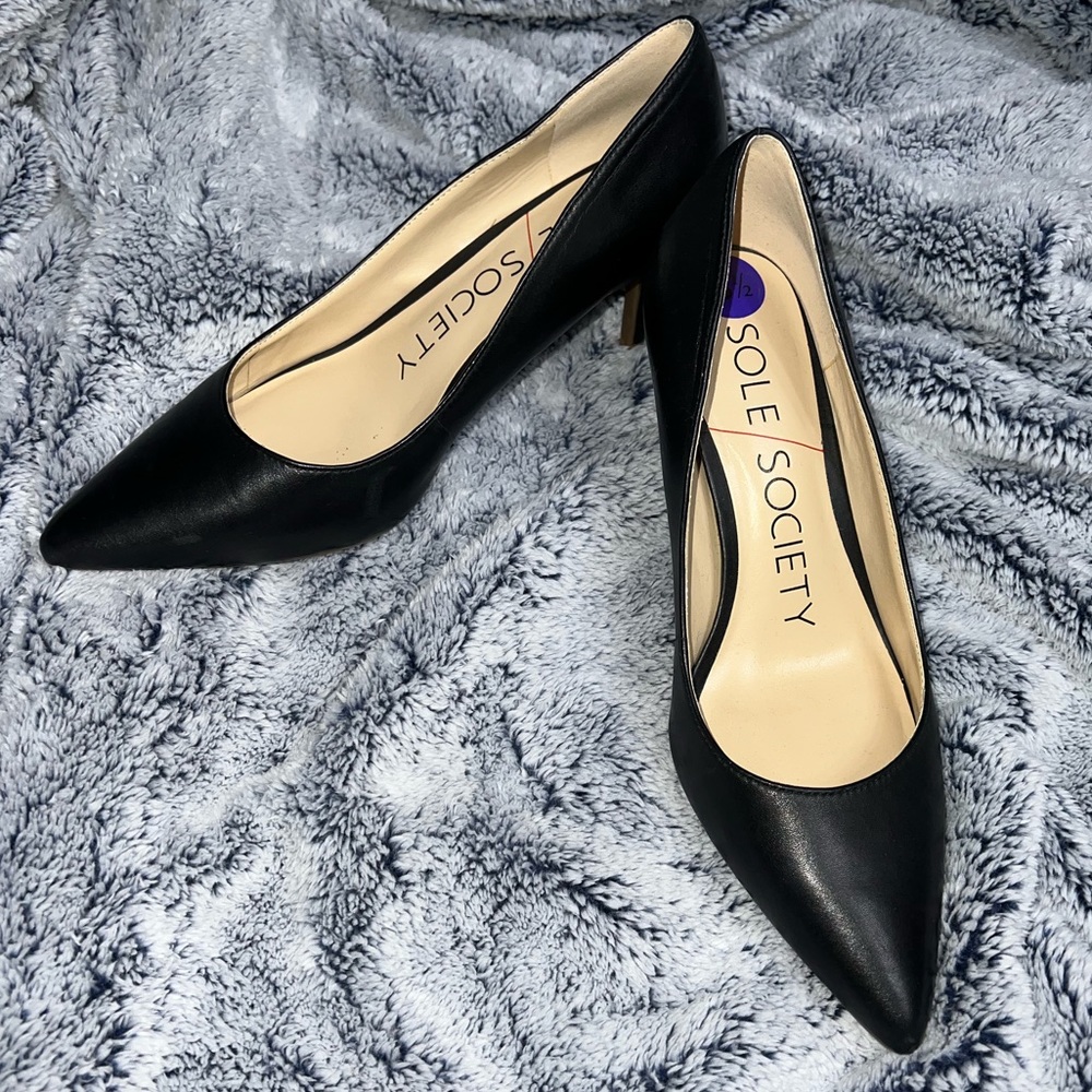 Sole Society 2 inches black heels. Used only twice. Great condition. Size 8.5